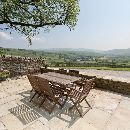 Pickering End Farmhouse Hebden